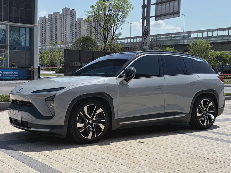 NIO ES6