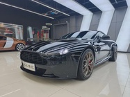 Aston Martin Vantage 2013