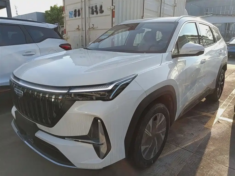 Geely Boyue L