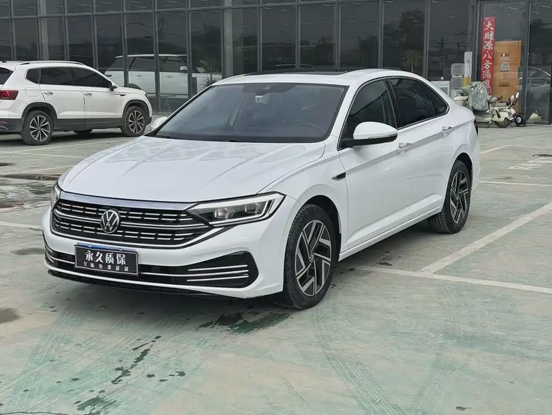 Volkswagen Sagitar