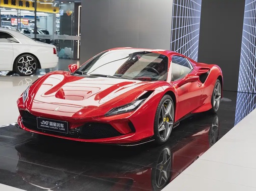 Ferrari F8 2022