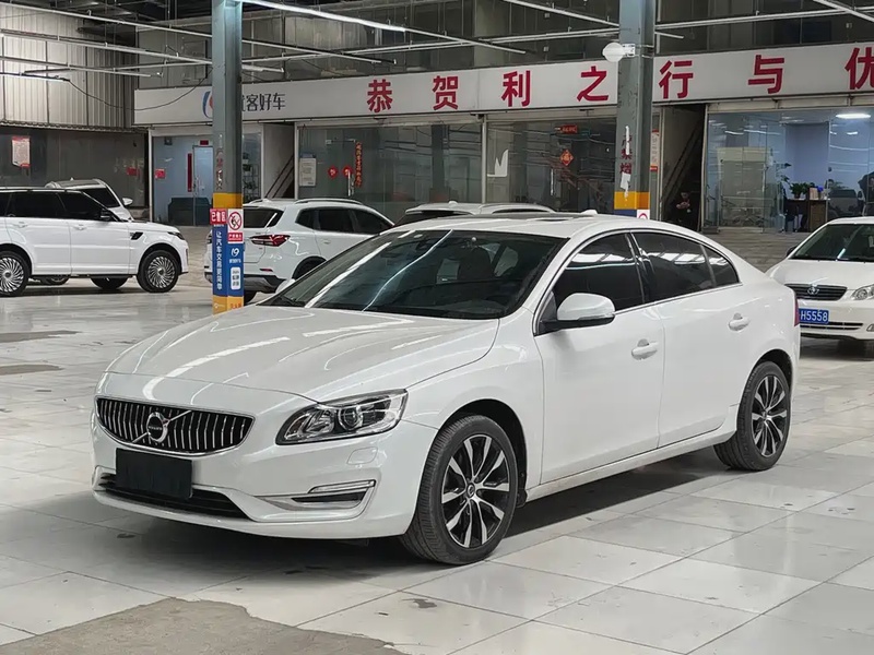 Volvo S60