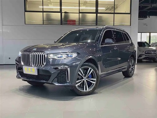 BMW X7 2022