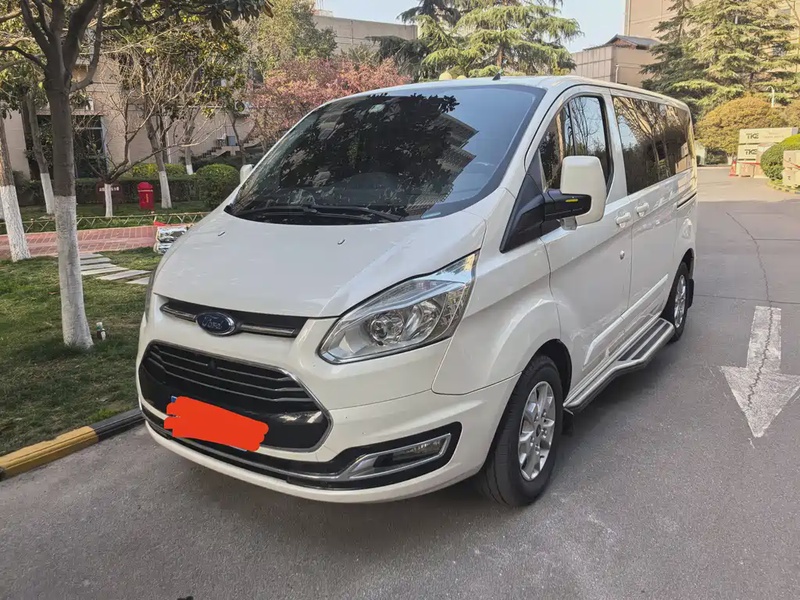 Ford Tourneo