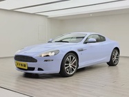Aston Martin DB9 2011