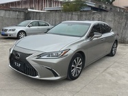 Lexus ES 2019
