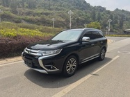 Mitsubishi Outlander 2016