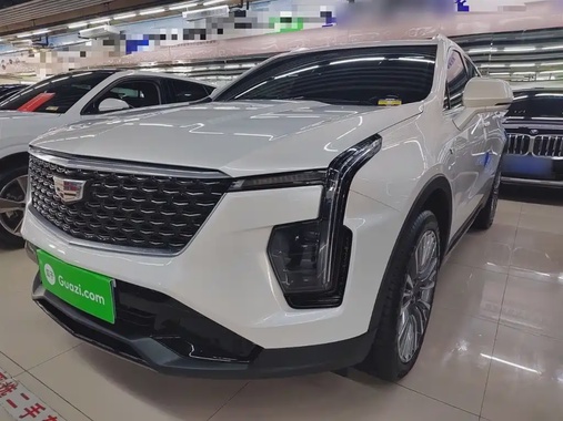 Cadillac XT4 2025