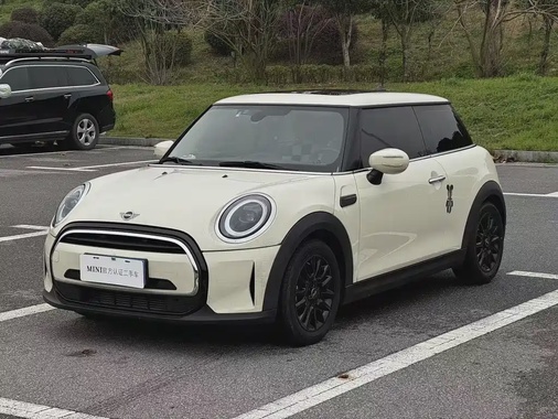 MINI Other 2022