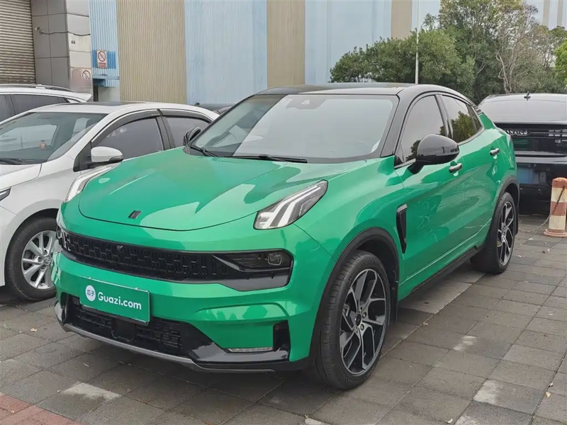 Lynk & Co 05
