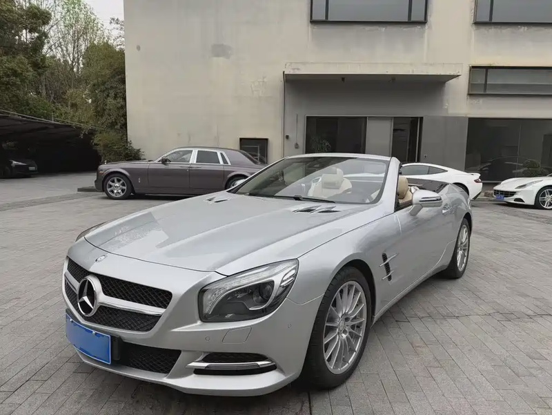 Mercedes-Benz SL-Class