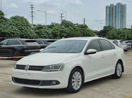 Volkswagen Sagitar 2013