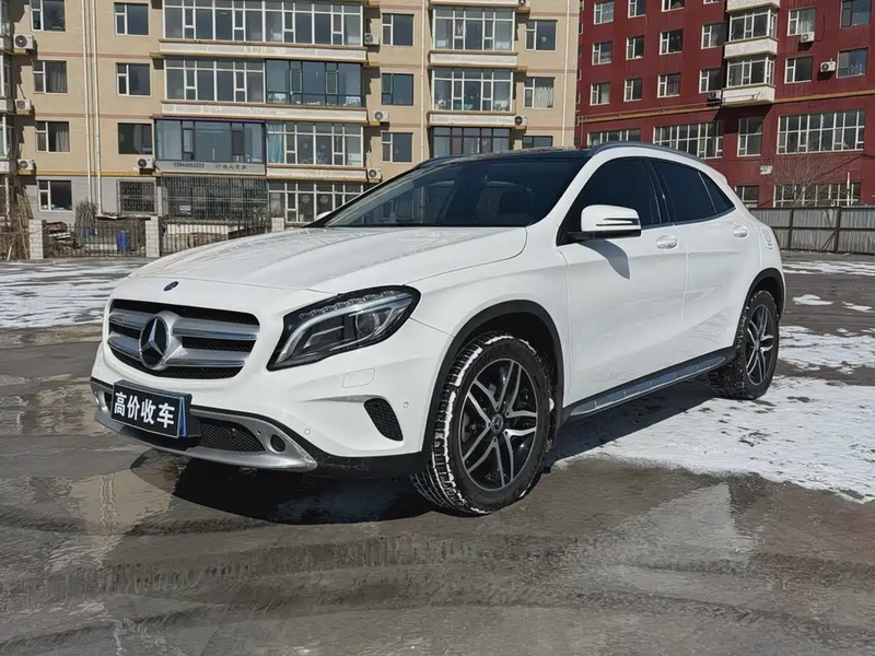 Mercedes-Benz GLA-Class