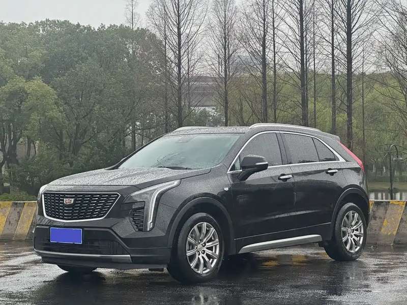 Cadillac XT4