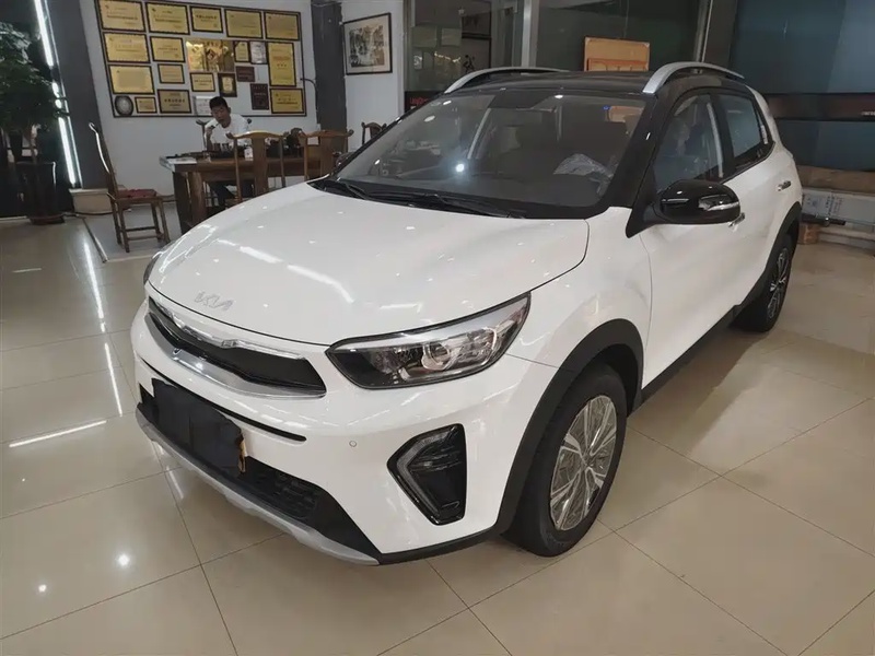 Kia KX1