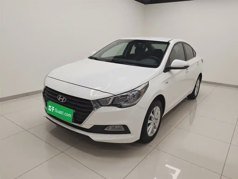 Hyundai Verna