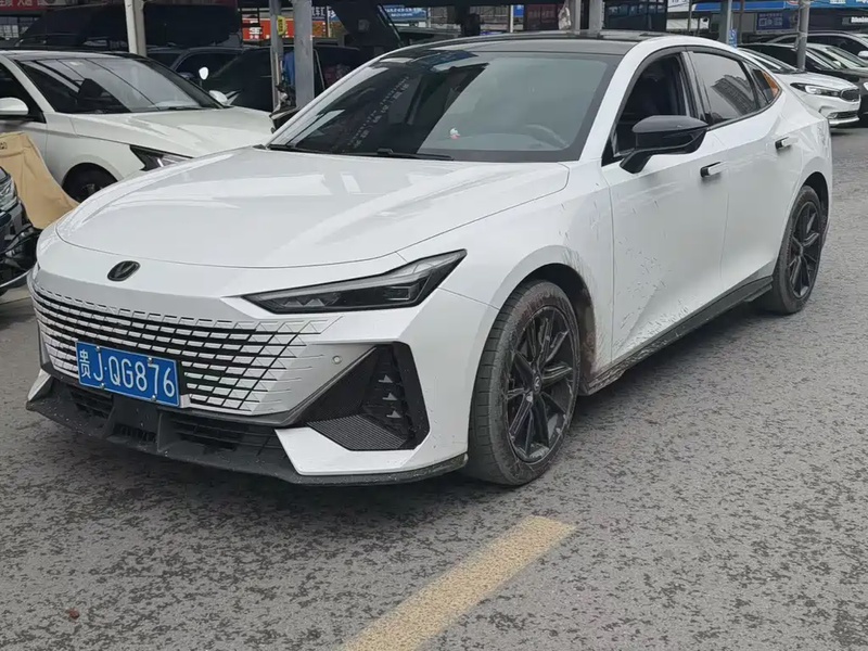 Changan UNI-V