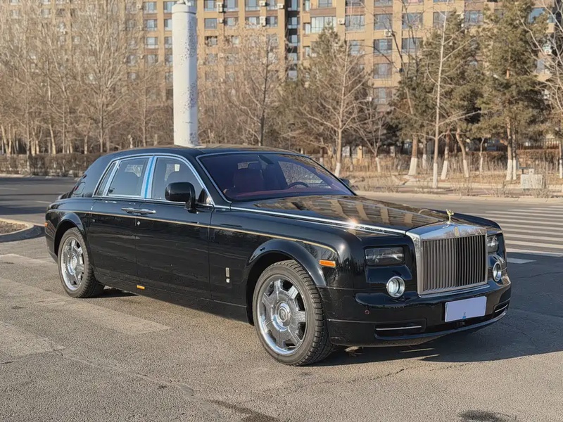 Rolls-Royce Phantom