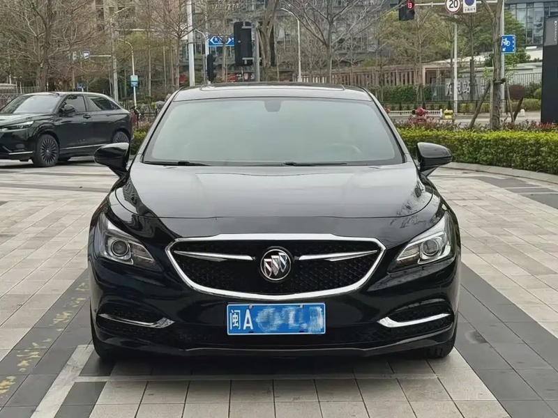 Buick LaCrosse
