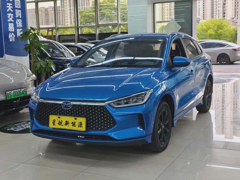 BYD e2