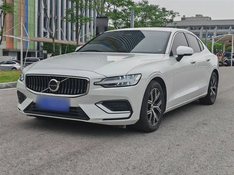 Volvo S60
