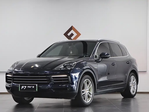 Porsche Cayenne 2021