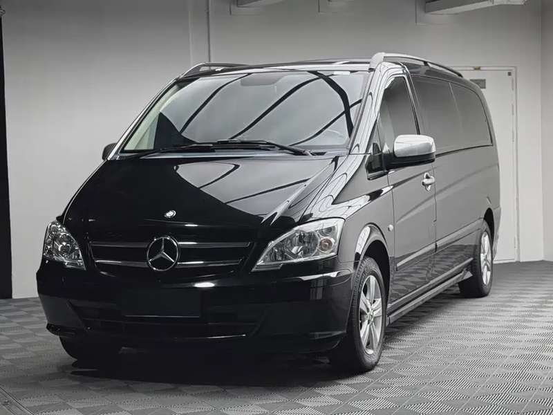 Mercedes-Benz Viano