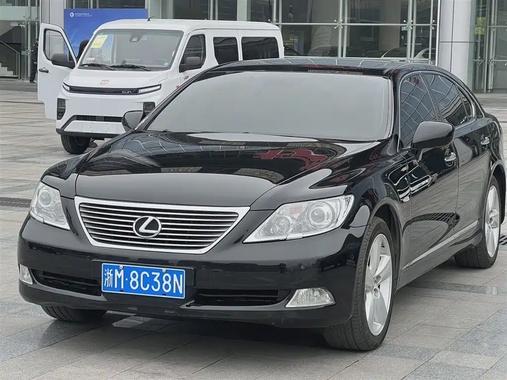 Lexus LS 2008