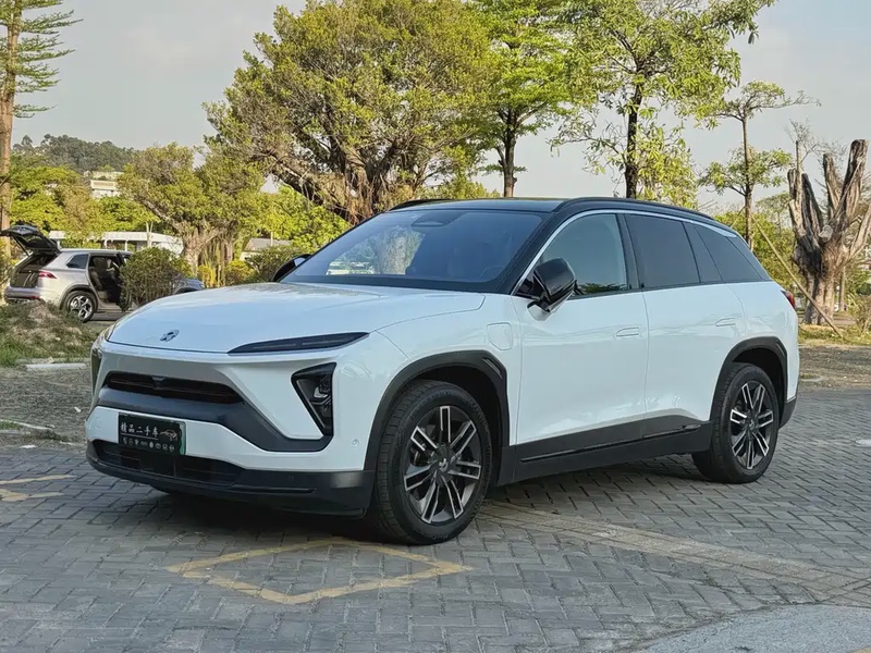 NIO ES6