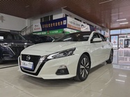 Nissan Teana 2022