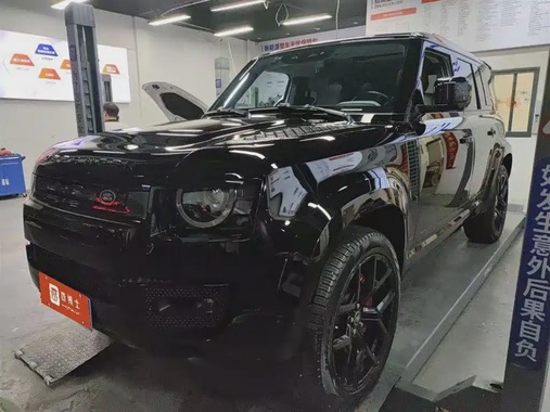 Land Rover Defender 2021