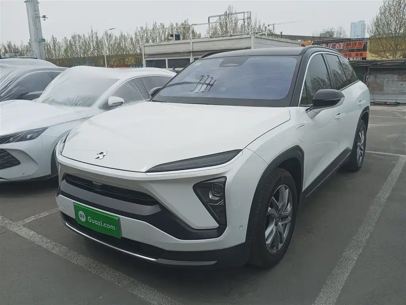 NIO ES6