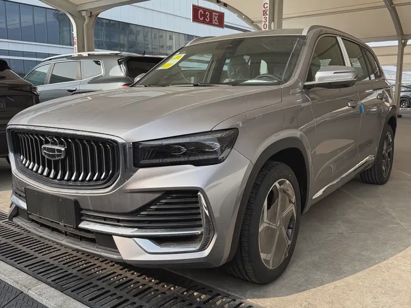 Geely Xingyue L