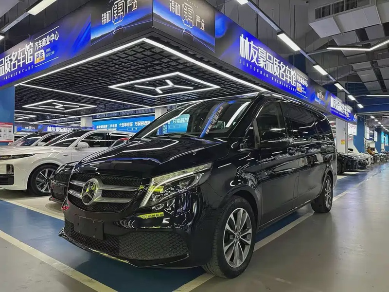Mercedes-Benz V-Class