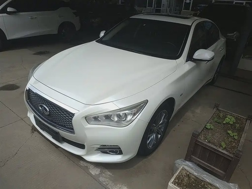 Infiniti Q50 2016