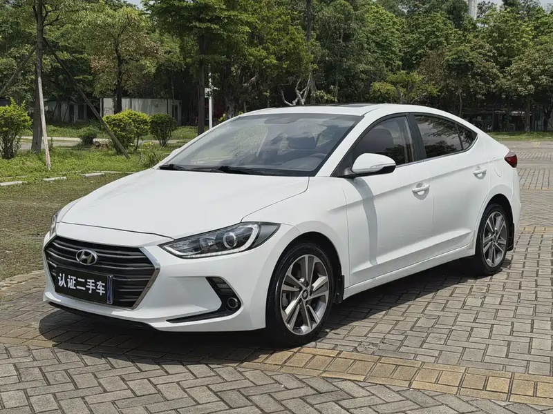 Hyundai Elantra