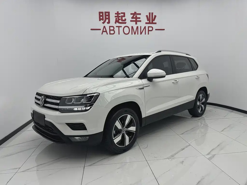 Volkswagen Tharu