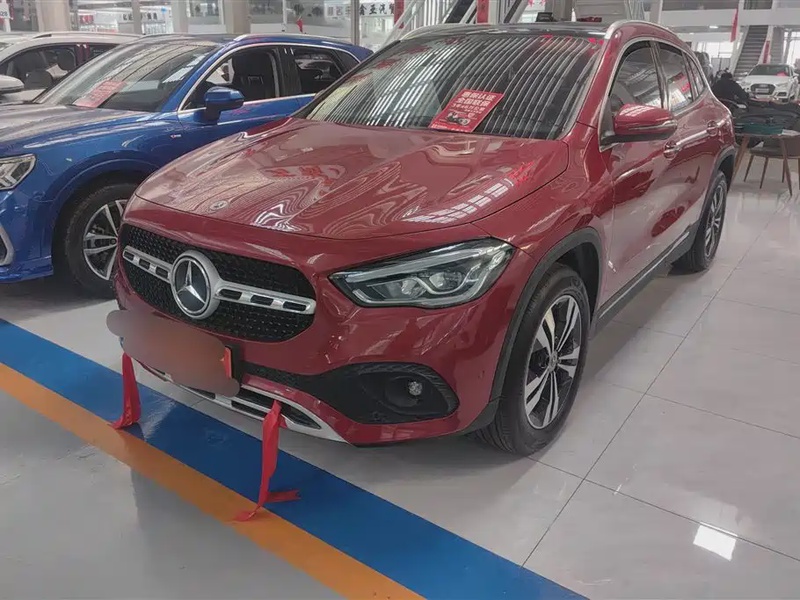 Mercedes-Benz GLA-Class