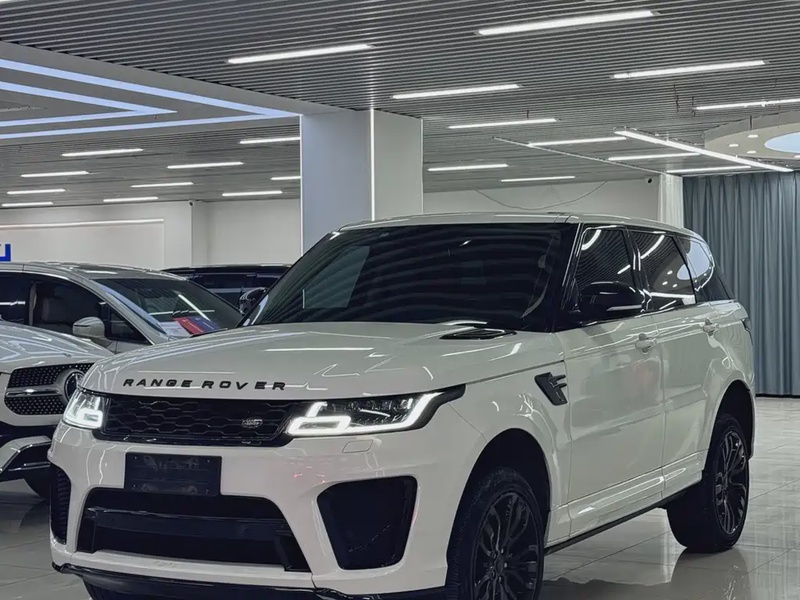 Land Rover Sport