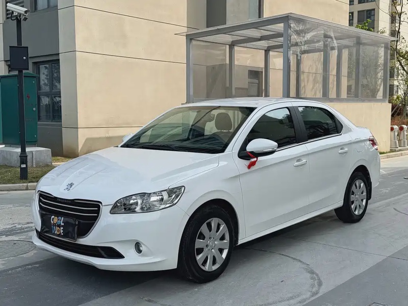 Peugeot 301
