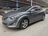 Hyundai Elantra 2012