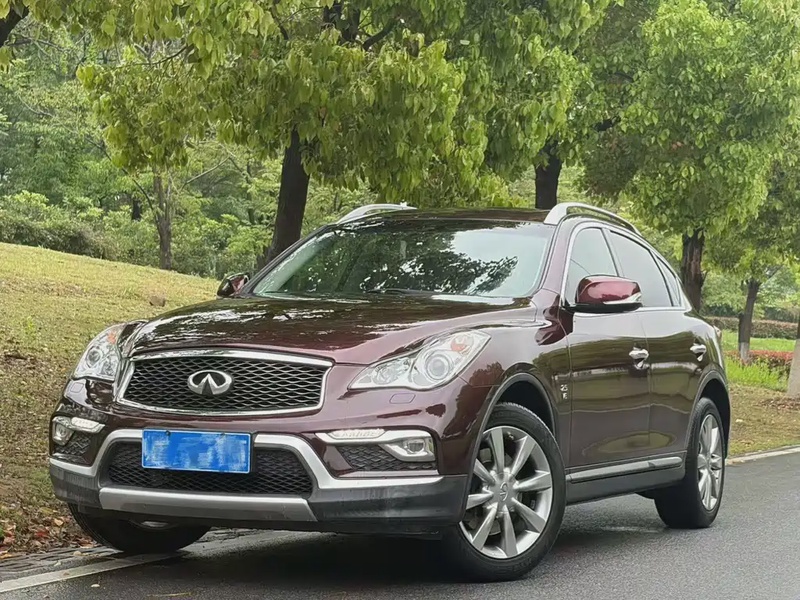 Infiniti QX50