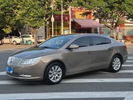 Buick LaCrosse 2011