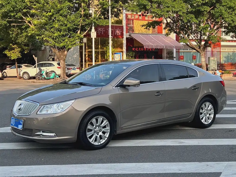 Buick LaCrosse