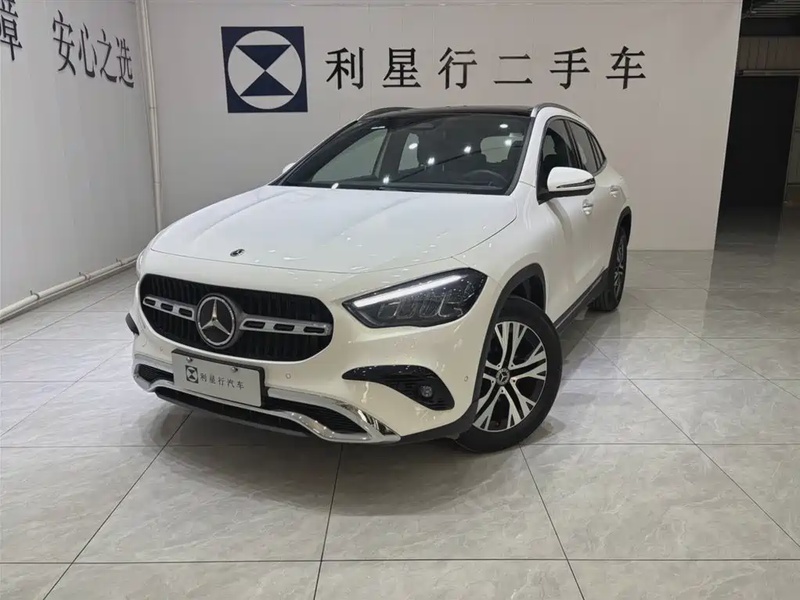 Mercedes-Benz GLA-Class