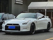Nissan GT-R 2012