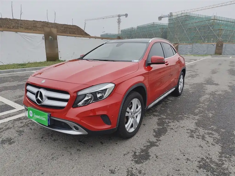 Mercedes-Benz GLA-Class