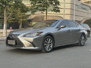 Lexus ES 2019