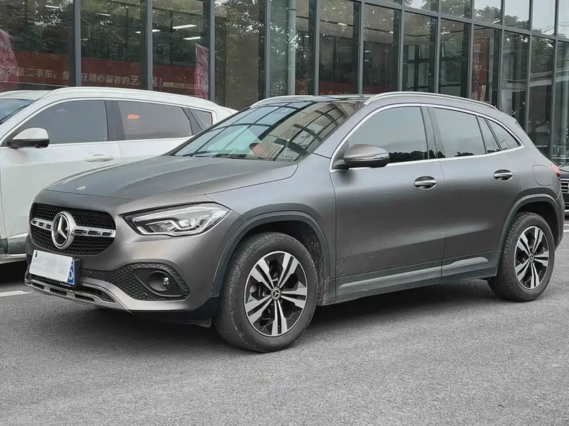 Mercedes-Benz GLA-Class
