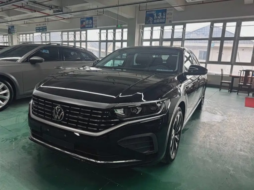 Volkswagen Passat 2024